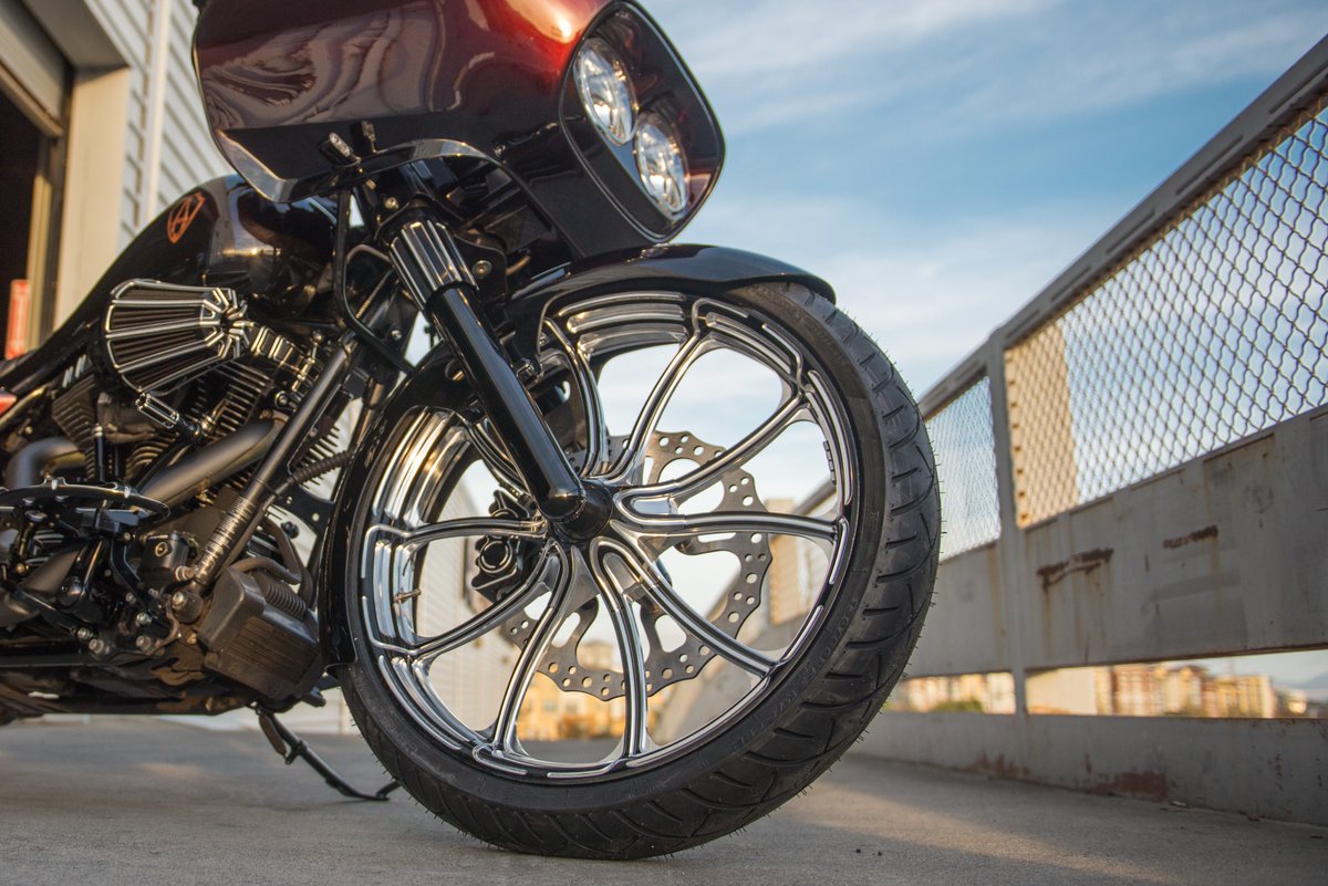 MotorcycleShows's tweet image. That new new.
Check out new products in the Marketplace presented by @cyclegear from #arai, #arleness, #stompgrip, #hjchelmets and more at #newyorkims