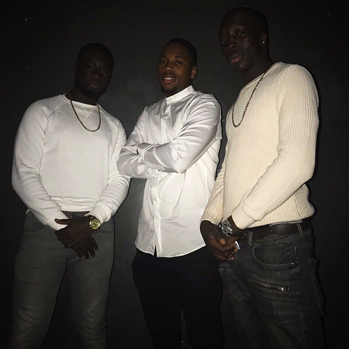 ceaztheproducer's tweet photo. A N O T H E R Y E A R ||
A N O T H E R B L E S S I N G π2οΈβ£0οΈβ£πππΎ #BdayGang #Sagittarius #DecBabies https://t.co/SUVYBDw8wG
