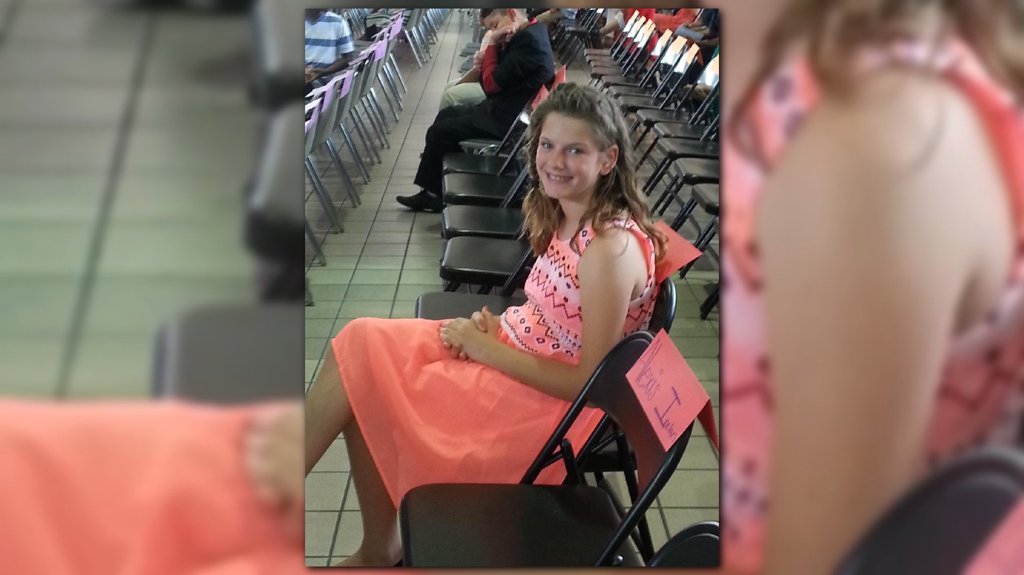 wfaa's tweet photo. Parents: 13-year-old daughter ran away to meet man in Mexico https://t.co/hClSilSFCD https://t.co/T1m1mIAEO6