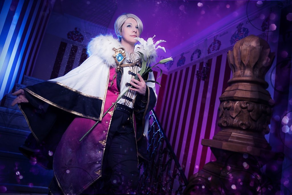 DemonicInnocenc's tweet photo. Zwei neue Bilder von der FotoCon ö ö wir würden so gern wieder mit dir shooten lieber @Avarcair du bist so unglaublich begabte 😢😢😢 wann bist du wieder in Berlin??? Mimimimi
#YurionIce #Yuri #Victor #Cosplay #FotoCon2017 https://t.co/kvwtdtPRvj