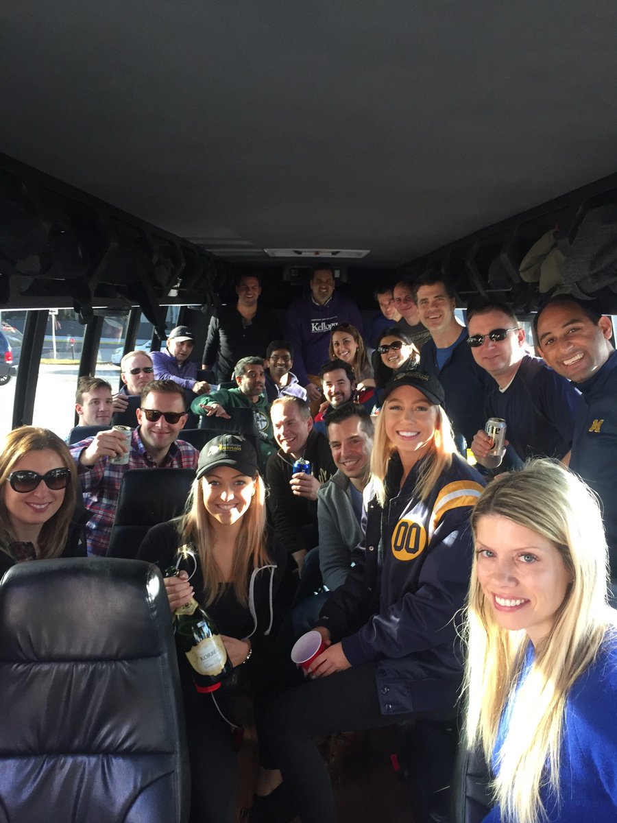 OmarMKE1's tweet photo. 2 of our amazing hospitality servers will be serving up cocktails on the way there and back as well. #WiTicketConcierge @Lammi_Sports @TheFirm_LLC @Mr_tanlo @shark004 https://t.co/qzOWfjtaKl