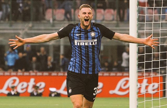 Top skor di liga:
Milan Skriniar 3 gol
Cristiano Ronaldo 2 gol
Kiper Benevento 1 gol
Andre Silva 0 gol