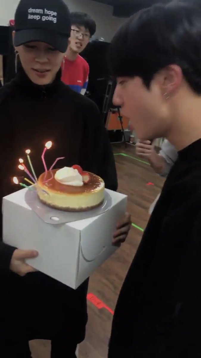 when they said the candles were like jin they werent kidding #WorldwideHandsomeDay