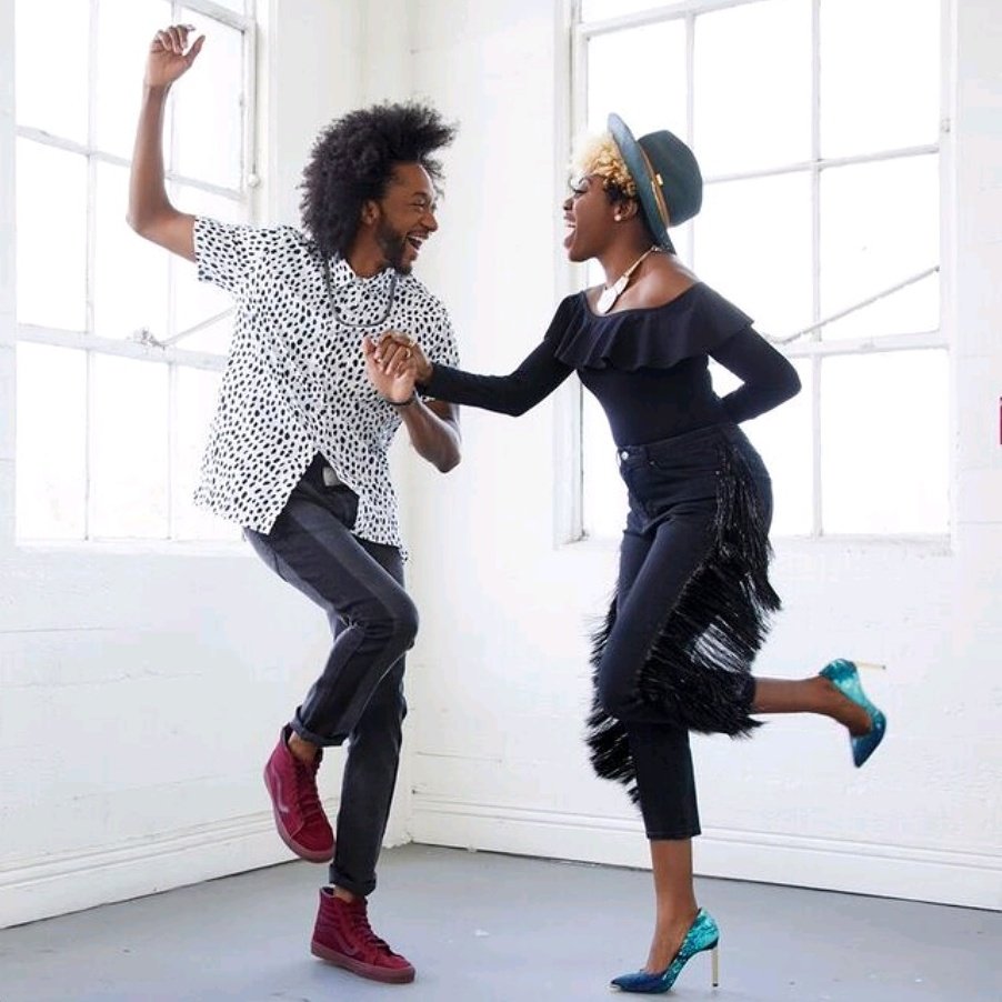 RAIIandWhitney's tweet photo. Aaaaaaaye! It's RAII's Birthday!!!🎊🎉🎆🙌🙌🙌🙌

#RAIIAndWhitney #MarriageAndMusic #Celebrate #Birthdays #Love #Life #Duo #Duet #HisAndHerENT #HusbandAndWifeTeam #TV #Movies #Marriage #Unity #Dance #Smile #Live #NaturalHair #Afros #Fros #Magazine #OWN #International #WorldWide https://t.co/LVbFSaafn0