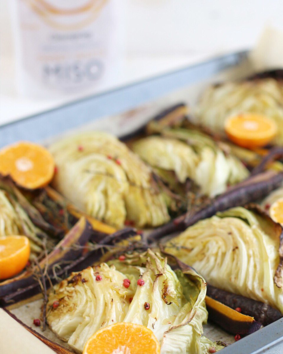 ClearspringUK's tweet photo. Our Maple Miso Winter Roast is a vibrant centrepiece to share with friends & family this #festive season. Head to our Bio for the full recipe & get involved sharing your creations for #12daysofmiso #JustAddMiso
#winterroast #festiverecipes #OrganicChristmas #miso #feedyourhappy https://t.co/bq3UMIDCJD