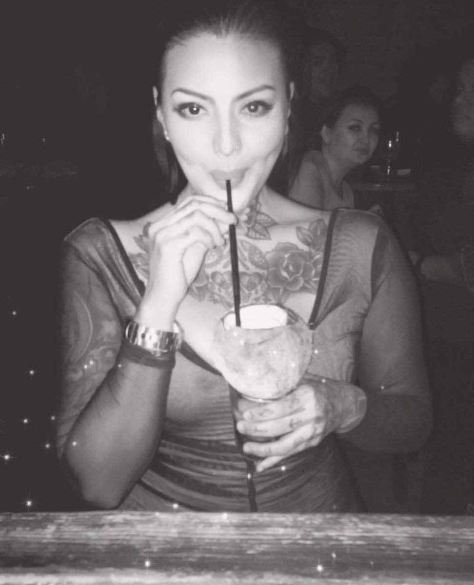 Drunken coconuts bring all the girls to the hall! No reason to be mad back there, the 2 for 1 drink specials last until 8pm.