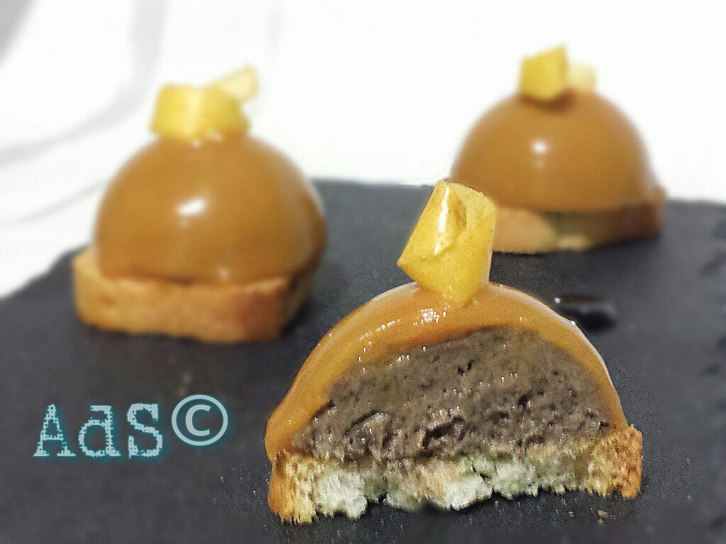 AlacenadeSabor's tweet photo. Comenzamos la cuenta atrás y aún no sabéis que preparar estas #Navidades...

Pues sorprender a vuestros invitados con esté original #entrante de #Fusión

#Bombademorcilla #Caramelo
#Receta #Recetas #AlacenadeSabor #alacenadesabor 
# Navidad

https://t.co/wtREkMxZj9 https://t.co/wLjmosT0Db