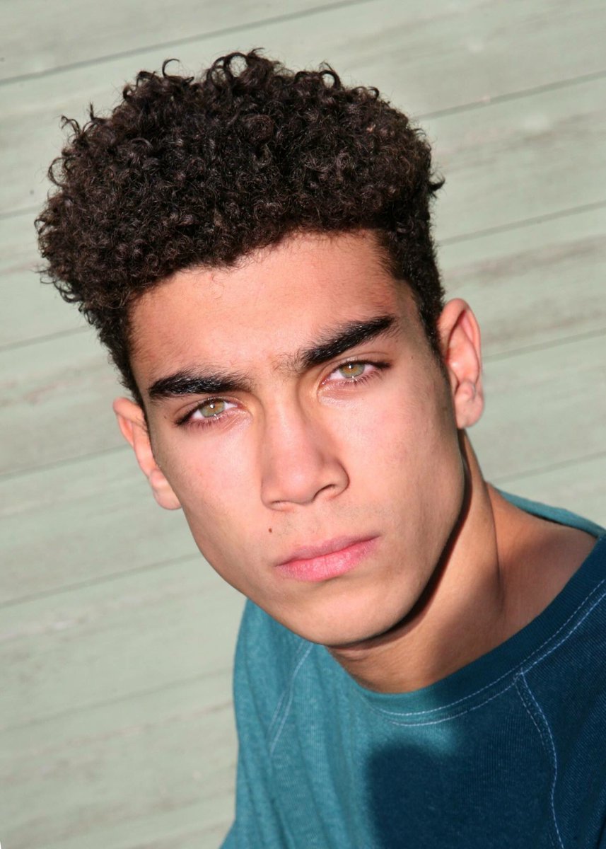 uk_triplethreat's tweet photo. Super #thrilled 2 welcome 16yr old #actor #Singer #dancer #DaneWilliams #excited 2 work with you! #Tv #Theatre #Film #WestEndREADY πππ¬π€ https://t.co/L2PEliUmvd