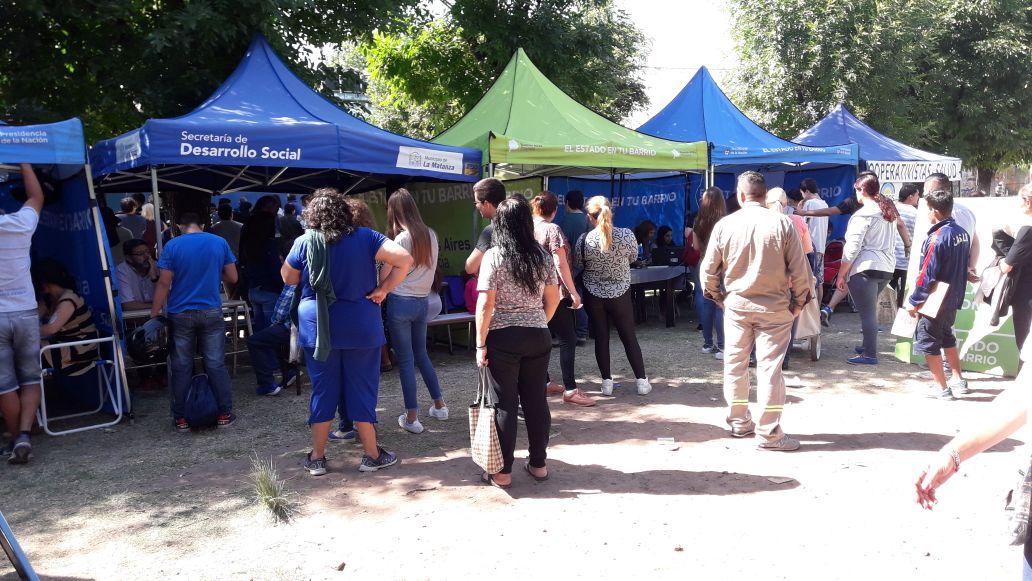 secdejuventudes's tweet photo. Desde el Municipio de #LaMatanza continuamos con el #OperativoIntegralMatanza. Del 5 al 7 y del 11 al 15 de Diciembre, estaremos en #IsidroCasanova de 9 a 14hs. 

Más información: https://t.co/CSdYk6HBz8 https://t.co/LC21jtjU2m