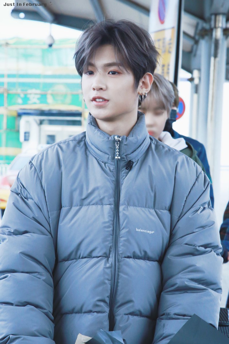 Just_inFebruary's tweet photo. #저스틴 #justin #黄明昊 
171203 PEK❄✨🎿
 (HD/4P) https://t.co/HQIpjWzQsj