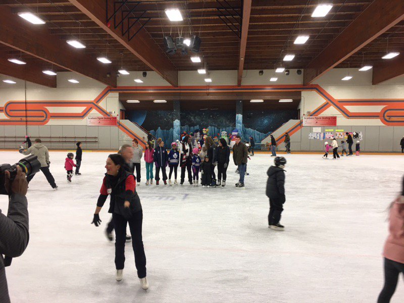 MitzieHunter's tweet photo. And it's a wrap folks! Thank you for coming to my 4th annual #WinterFunFest. It's always wonderful to see #ScarbTO constituents and spend some quality time with them. #MitzieOnTheMove https://t.co/2cFcV87mLN