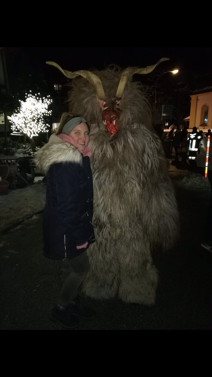 _carinalochmann's tweet photo. War heute tuiflschaugn #tradition #Österreich @dielochis @LochisHeiko https://t.co/piHxOjFrAp