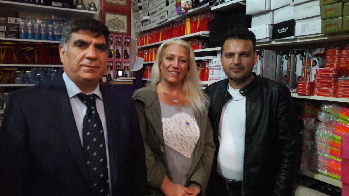 pop ve anadolu rock sanatçisi Habil islam kardeşim ve  yinede çok degerli Nazan anil moda tasarimcisi hep dost ziyatetindeyiz