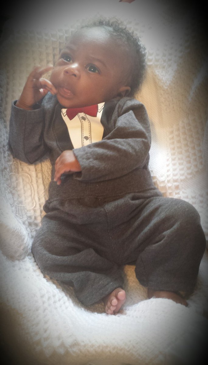 tamekachapman78's tweet photo. #WorldwideHandsomeDay #AspenBaylor #MySon #MyFirst #TheFirstSon #MyBlessing #TheGoldenChild @tamekaempowers https://t.co/L2qUXEy2Wk