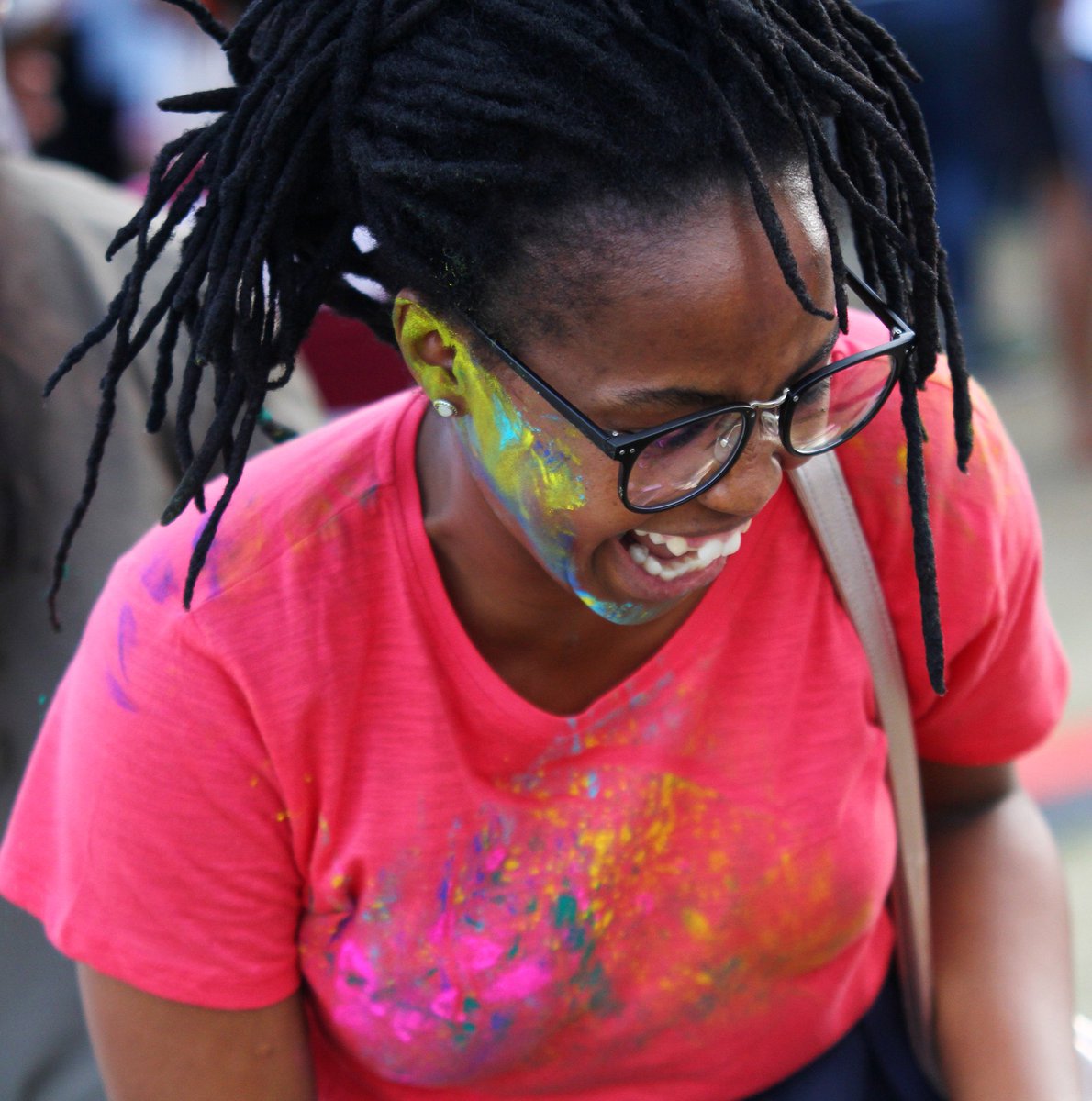 Tnngcobo's tweet photo. #DBNSummerKickOff Day 3 #ColourSplash #ArtsandCulture #eThekwiniMUNICIPALITY #PRC #Happiness #Fun #Potrait #PotraitPhotography#Canon #Moments 📷@SebzND https://t.co/HMrZ8r2S4n