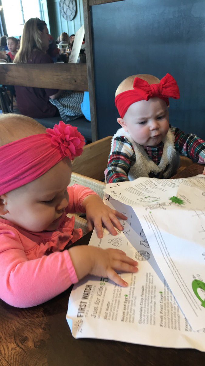 Kristyn_Ryne's tweet photo. These two girls are so funny together! I just love them! 💓😍#brunchfun #mrpandmrb #firstwatchcafe #girlmom https://t.co/MmgAPVNT9X