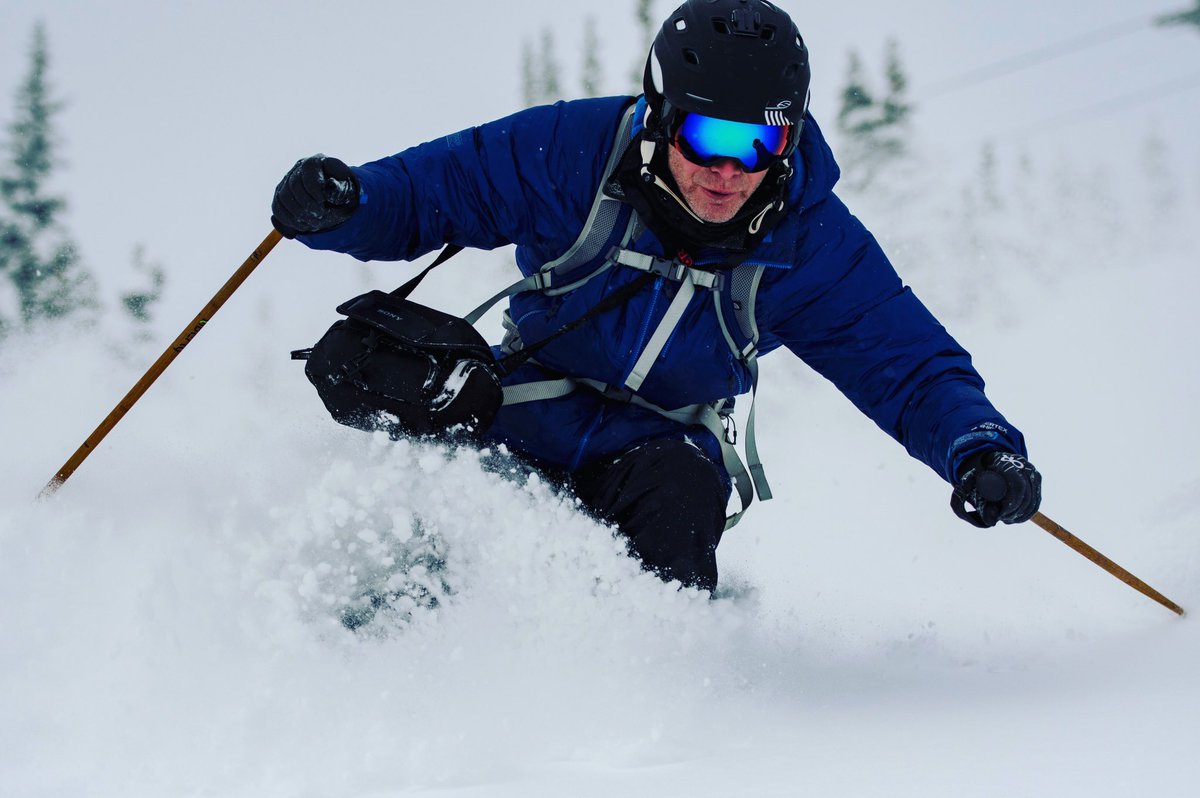 ChasingTheGato's tweet photo. @PowderMatt getting that fluffy stuff!! 📸 @MountainManCole #chasingthegato #explorebc #thishorserules #goldenbc https://t.co/iBtpvHQ8ey