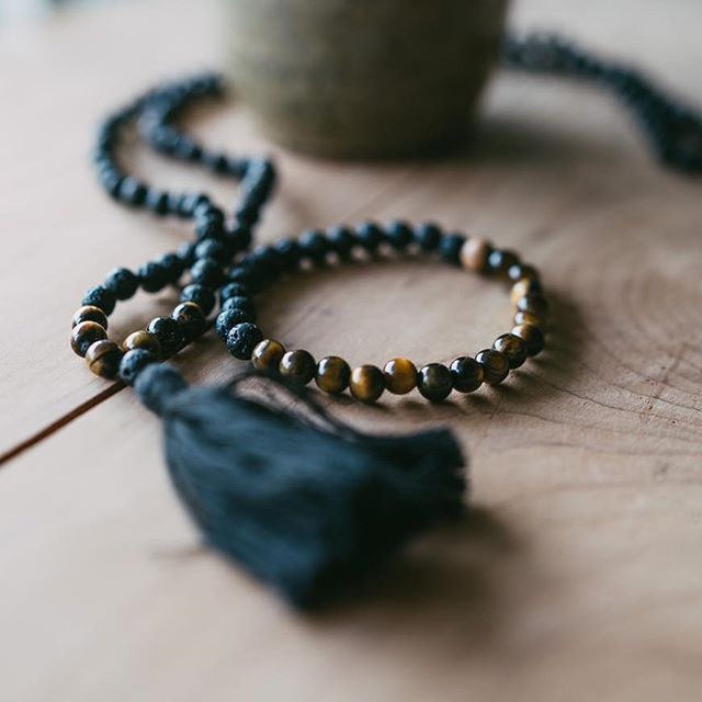Humanityunified's tweet photo. You are a lightworker of peace, of strength, of compassion and of healing. Learn more about our powerful mala collection by clicking on the link in our bio. 📸 @lifedezigned https://t.co/VVfc0SfeAs