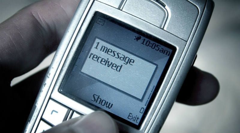 Hoy hace 25 años que se envió el primer #SMS a través de un teléfono móvil. 😱 bit.ly/2iIGtYc vía <a href="/TreceBits/">Manuel Moreno</a>