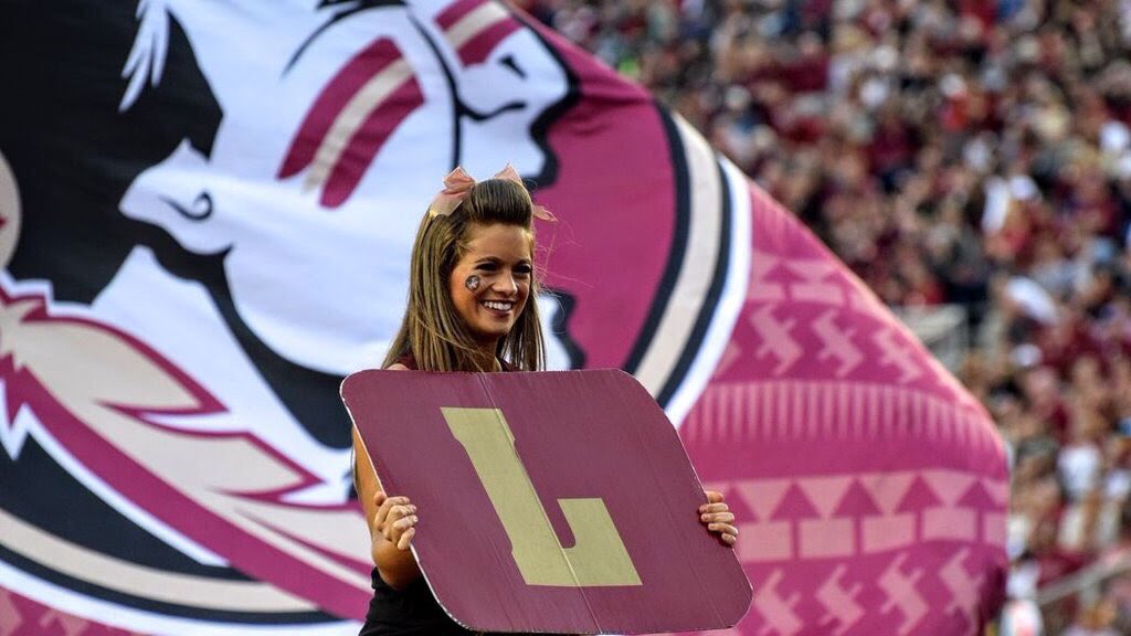 Z_Eazyy's tweet photo. If youβre a VT fan and enter my mentions/DMs with that ignorant bowl streak talk...youβre gonna take an L. #36Straight https://t.co/7Ce2TqXjy3