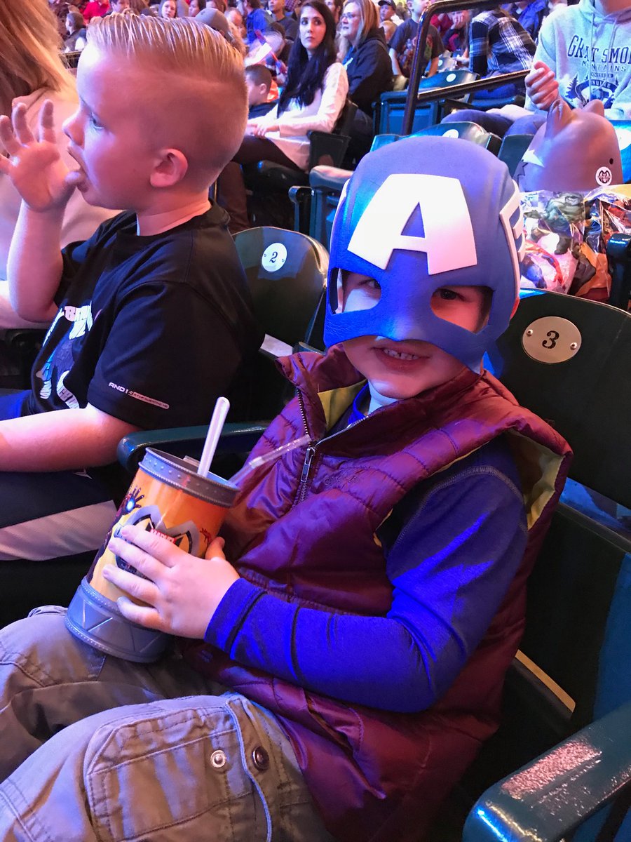 BrianGo10504327's tweet photo. Sugar loading at the #marveluniverselive show. We surprised the kids who thought they were going to the art library. https://t.co/cX6mYtiXK3