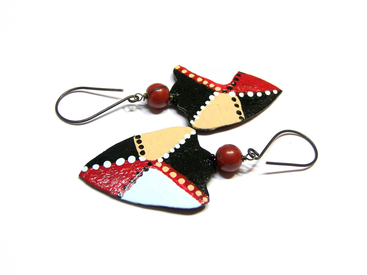 lunaessence's tweet image. ON SALE Leather Earrings Handpainted Earrings painted … etsy.me/2zynoin #HandmadePurses #HandpaintedEarrings