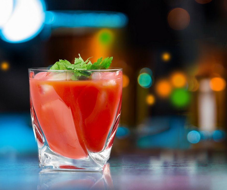 MaineTable_'s tweet photo. What says "Sunday" more than a Bloody Mary? Get them, along with mimosas for just $5 on this #SundayFunday from 4-6 pm and 10 pm-12 am! 🍹🍹
.
.
.
.
.
.
.
.
#mainetable #mainetablerestaurant #portlandmaine #southportlandmaine #bloodymary #mimosa #sunday #drinks #cocktails https://t.co/WhiWO9keJo
