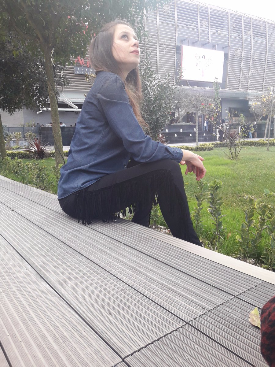 bukige's tweet photo. Yeni Moda Yazımız...
👉 https://t.co/SSNBLcrpkD
#lipstick,#pantolon,#trausers,#corap,#socks,#ayakkabi,#shoes,#koton,#pierrecardin,#streetstyle,#fashion,#beatiful,#çizme,#uzunçizme,#boot,#winter,#winterstyle,#ilkbahar,#spring,#araliktabaharruzgari, #aralik,#december https://t.co/gFsqveod4m