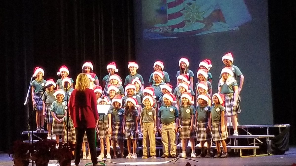 I am very proud of our ERD choir. They did a fabulous job last night. Thanks Ms. Hegwood, Ms. Bracewell, and Ms. Bettis. @PrincipalERD <a href="/APatERDickson1/">Stacey Wilcox</a>