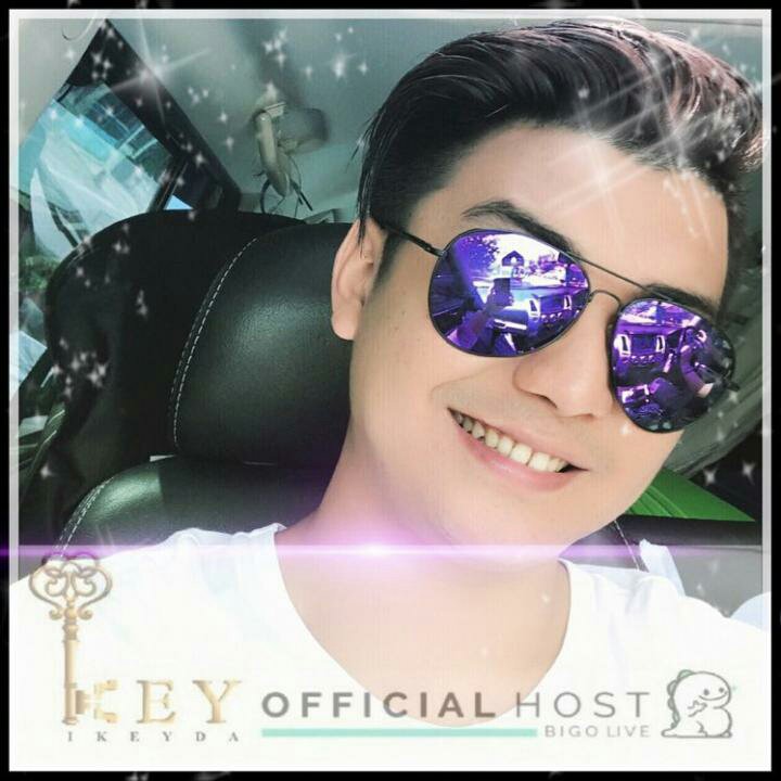 OMG! Kamu harus melihat ini. #BIGOLIVE.  
bigo.tv/sid/2105849255…