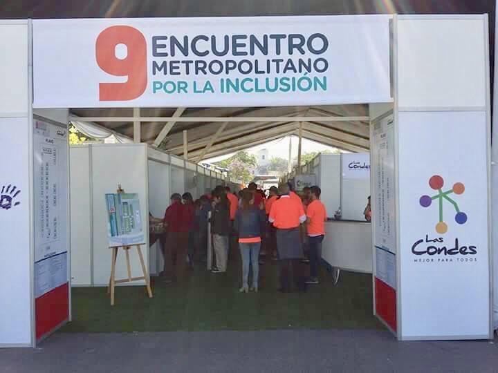 renenaranjo's tweet photo. Hoy en dos lugares simultáneos 
@CrescendoChile se la juega por la inclusión de los adultos con discapacidad! 
Búscanos en el Encuentro por la Discapacidad organizado por @Muni_LasCondes y en el Estadio Monumental en la previa del partido de @ColoColo https://t.co/SzkX0GAHsU