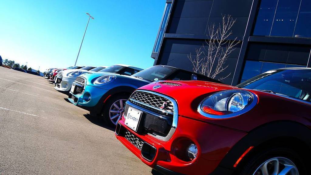 dssken's tweet image. Photo 263
Highlands Ranch, CO
December 2017
#mini #schomp #dealership  #annualvisit #lowangle #linedup #cars #shiny #highcontrast #red #blue #white #chrome ift.tt/2nqSqTU