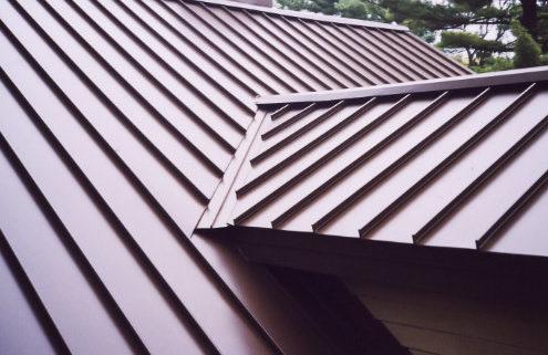 ExclusivRoofing's tweet image. #MetalRoofs are extremely low-maintenance, and though they generally carry a 20 to 40 year warranty, there are many that last for even longer. A top quality metal roof installed by a #qualifiedprofessional like #ExclusivelyRoofingInc is an investment that can last a lifetime!