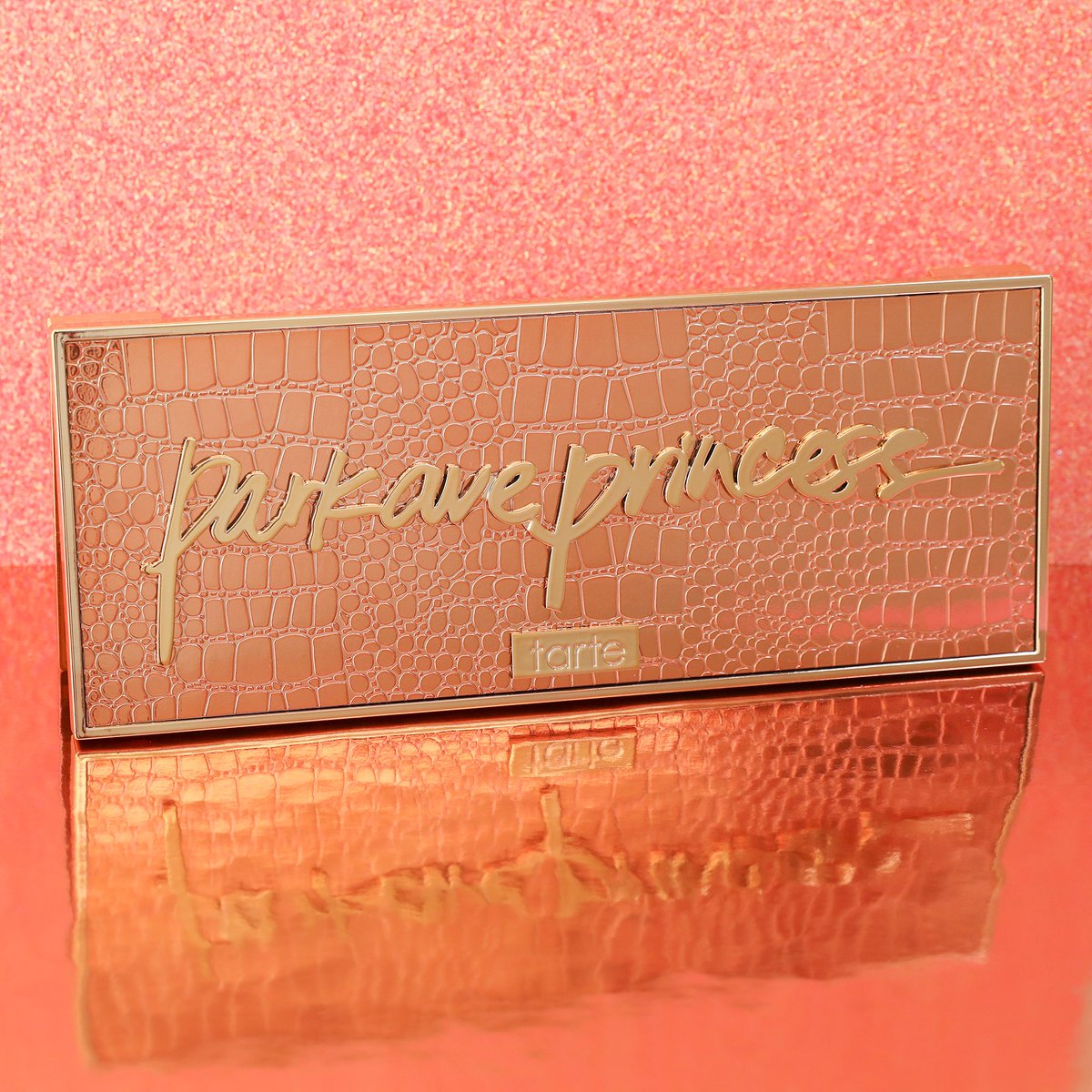 tartecosmetics's tweet photo. It's time to #ownyourcrown👑💜 Our park ave princess bronzer bar will be dropping TONIGHT on https://t.co/vHB7ZKl79b! #rethinknatural #Amazonianclay #crueltyfree https://t.co/5sLjLzlkKl