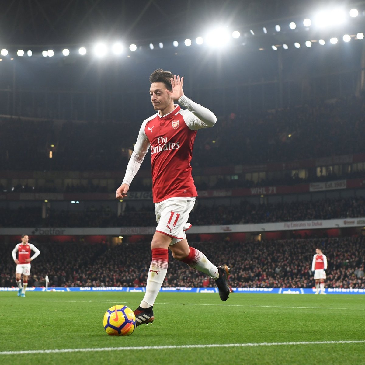 ltarsenal's tweet photo. Extend Ozil's contract AT ONCE.
It's no coincidence that since he's come to our club we started winning trophies again. No player has assisted more in the league since his arrival. No player has created more chances. Class apart. Simply the best in his position.
Love you Ozil. https://t.co/krWb4fRSwE