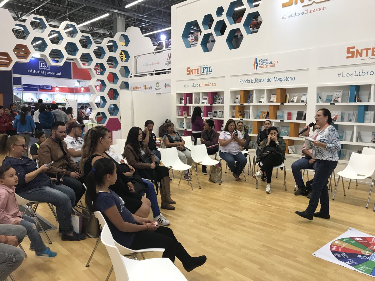 Seccion471's tweet photo. Actividades en la FIL 2017 #SnteFil2017 https://t.co/VAljvKYEkk