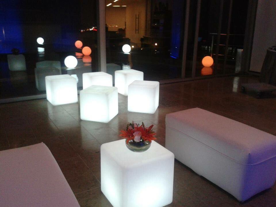 skyreklamturkey's tweet photo. #isiklimobilya#kablosuzobje#decor#event#wirelessobje @skyreklamturkey https://t.co/CLEVvEbIa1