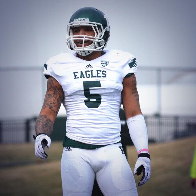 jaleelcanty's tweet photo. And just like that it’s over! My college career is done. I’m so thankful for this game of football and the journey it has taken me on. Next step? We’ll find out soon 🙏🏽 #4bizzle https://t.co/fTEI6Qu8MJ