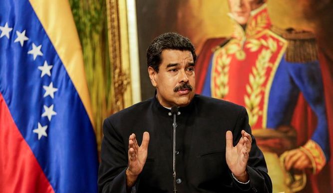 tvnnoticias's tweet photo. #Economía Maduro anuncia la creación del Petro, la criptomoneda de Venezuela https://t.co/NlPdllgkLx https://t.co/sIEohPi0mp