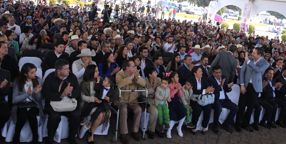 RafaMorenoValle's tweet photo. Merecemos un país más justo y equitativo. Juntos podemos transformar cada municipio y estado para lograr el cambio que México necesita. ¡Felicidades #Soyaniquilpan! https://t.co/pdBsjqzgas