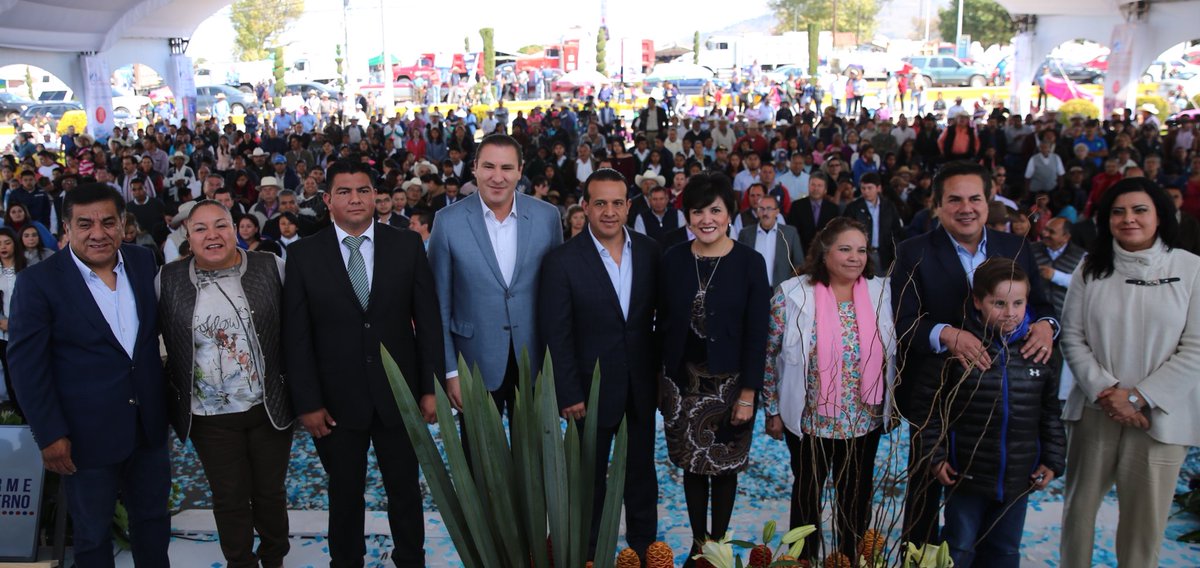 RafaMorenoValle's tweet photo. Merecemos un país más justo y equitativo. Juntos podemos transformar cada municipio y estado para lograr el cambio que México necesita. ¡Felicidades #Soyaniquilpan! https://t.co/pdBsjqzgas