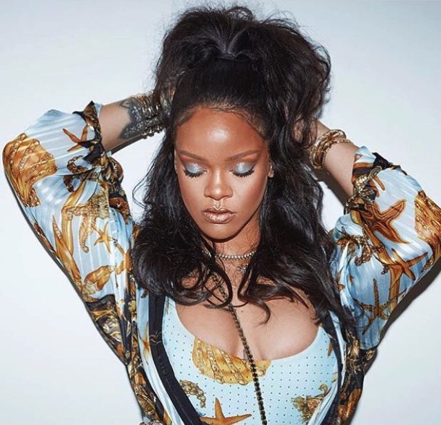 BarbzLatinAmeri's tweet image. GLOWING ✨