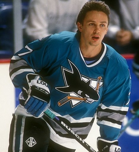 Happy 57th Birthday to alumni forward Igor Larionov. 