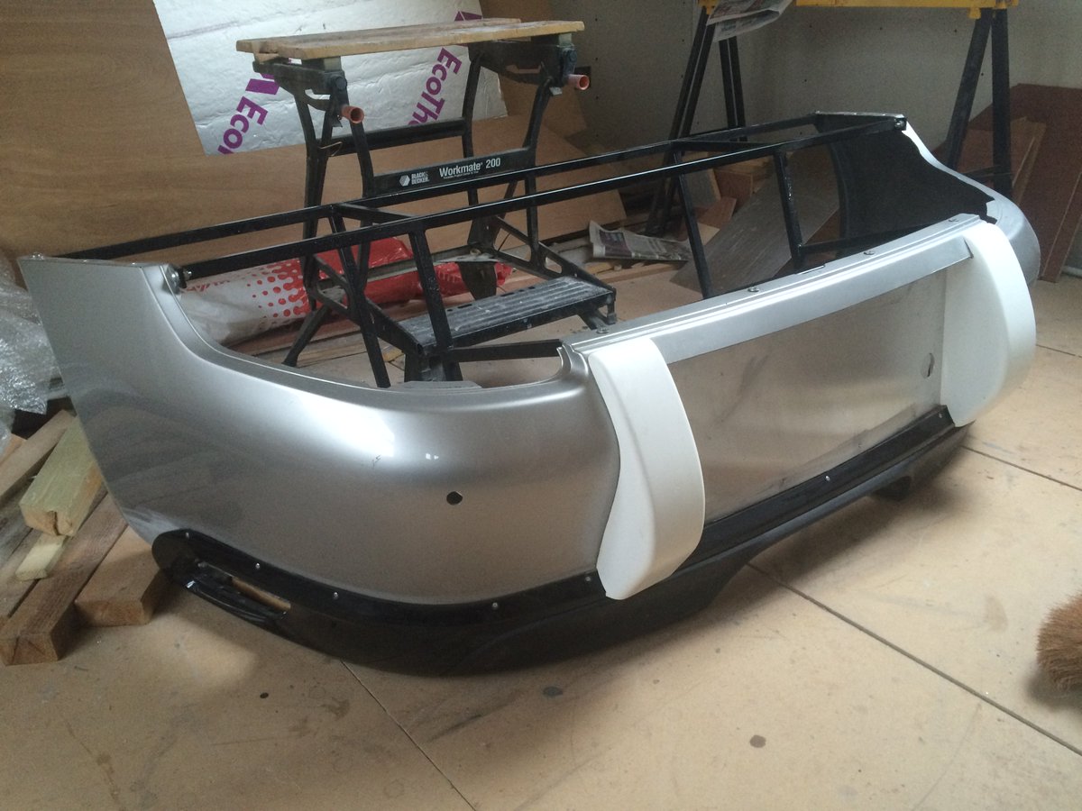 classiccarguru1's tweet image. This weekend I made the infill panel, cut tow eye &amp;amp; relocated No plate lights
Opted to skip replicating O &amp;amp; = pressing leaving more options for #Outlaw slots &amp;amp; @singervehicles holes &amp;amp; mesh😉 #Porsche 997 #backdate