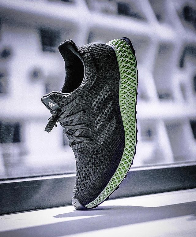 thesolesupplier's tweet image. RT if you want a pair for Christmas 🎄