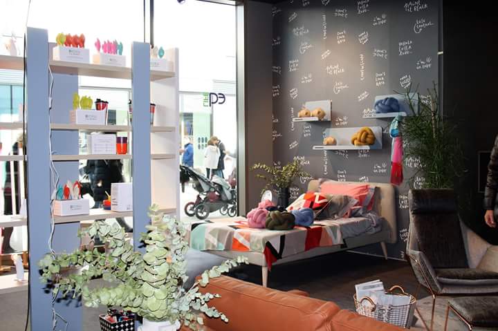 ViaggiArchCult's tweet photo. Il nuovo distretto commerciale a #CityLife #Milano. Negozi di qualità, tanti ristoranti, spazi urbani, un cinema. E intorno un quartiere moderno ma a misura d'uomo #CityLifeShoppingDistrict https://t.co/owGGuduoMo