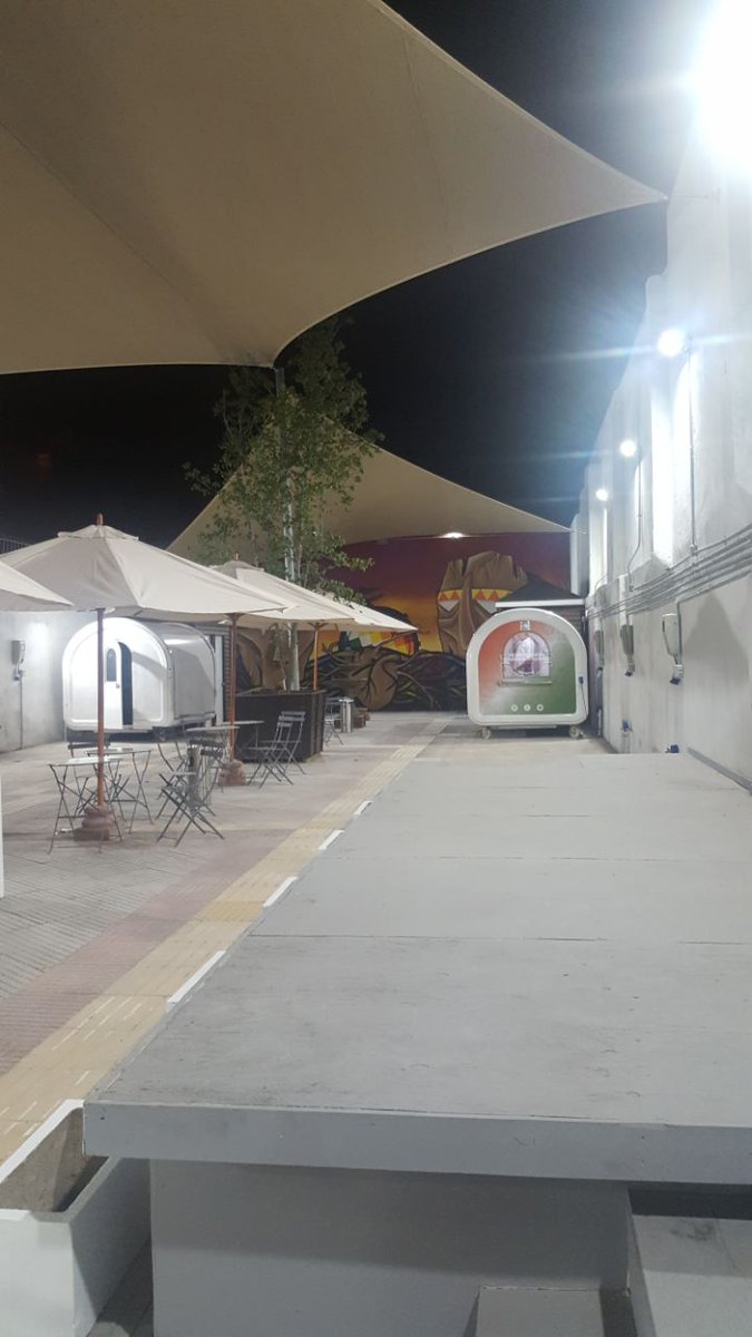 plazasbolsillo's tweet photo. Este miércoles 6 de diciembre a las 11 hrs te esperamos en la inauguración de la 8va #PlazadeBolsillo de #StgoRM a un costado del Metro Cumming y que tiene un gran mural de @henruzfelipe @metrodesantiago @IntendenciaRM #StgoMejor https://t.co/XQvtgKPdq6
