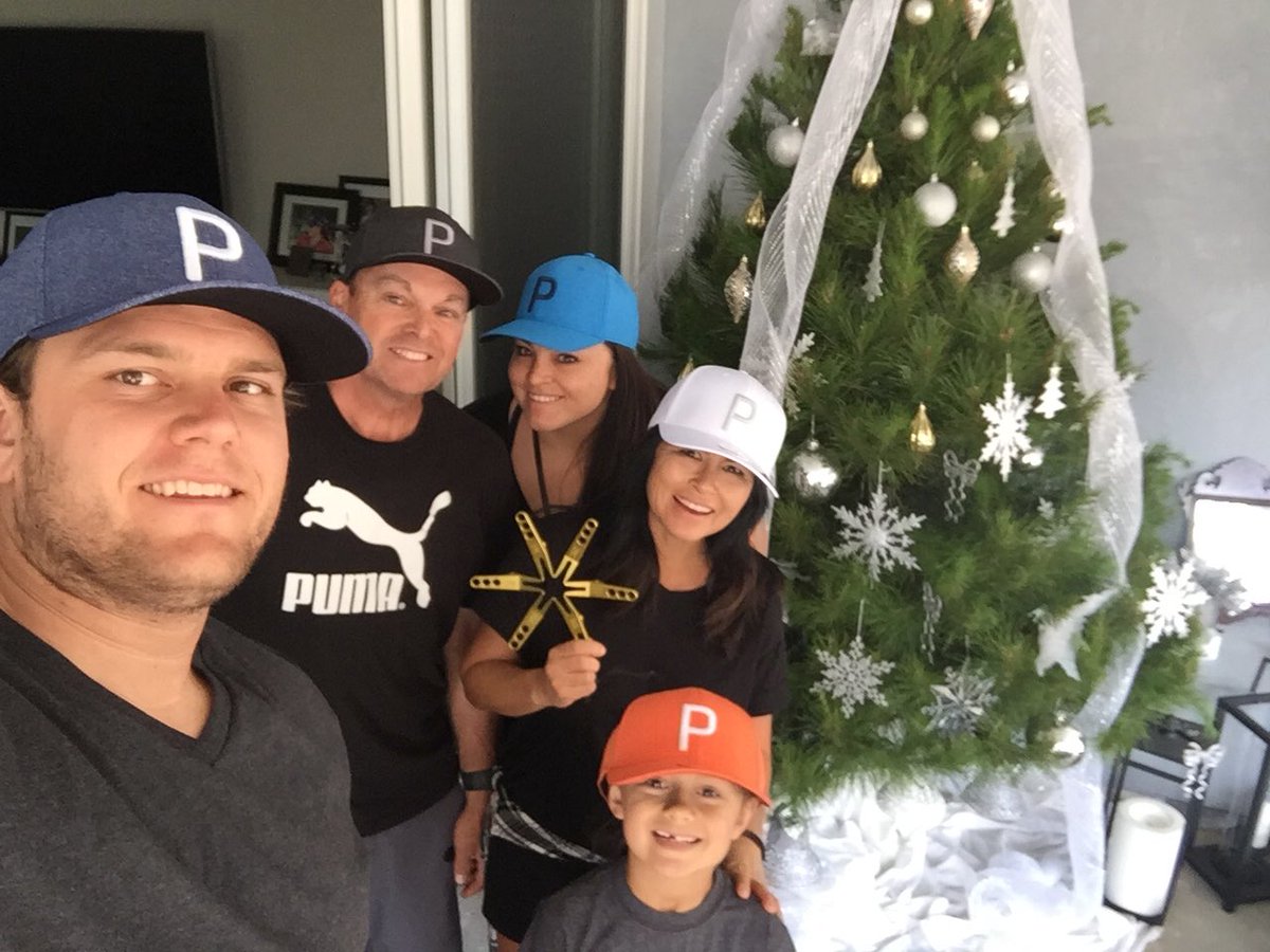 ⛳️🎉🎉Way to go Rickie! <a href="/RickieFowler/">Rickie Fowler</a> <a href="/PGATOUR/">PGA TOUR</a> <a href="/cobragolf/">COBRA Golf</a>
