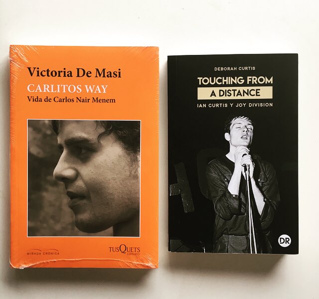 andaleyendo's tweet photo. ¡Atençao! ¡#Sorteamos estos librazos entre quienes hagan RT y nos sigan, hasta que alcancemos los 3500 seguidores! 📚(Los #libros se retiran por CABA)  @dobrarobotaedit @TusquetsAr @videmasi •��• https://t.co/6SbJ0xTPK7