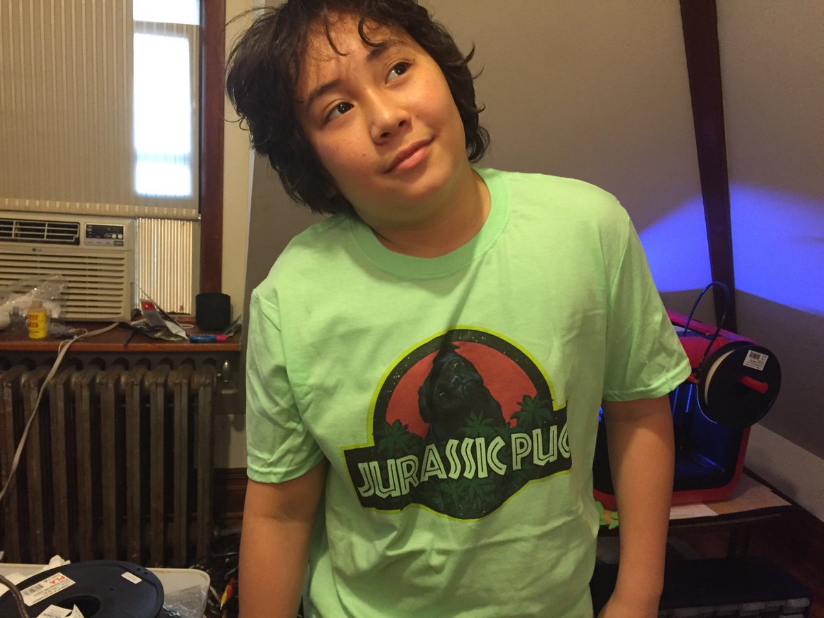 NotABombBunkE's tweet photo. Showing "Jurassic Pug" colors for friends far away doing really awesome things this weekend. You know who you are!! #TeenVogueSummit https://t.co/a5XgRrNq2L